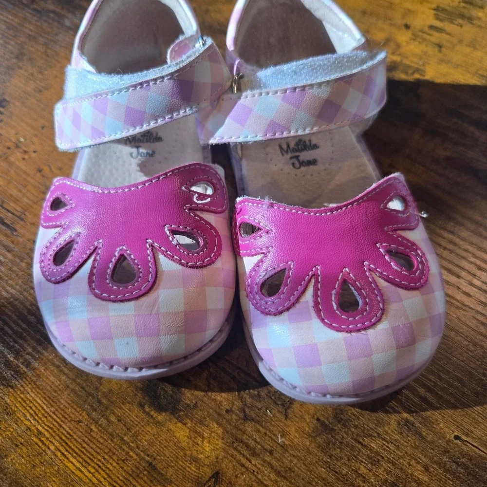 Livie & Luca x Matilda Jane Girls Pink Gingham Flower Mary Jane Sandals Size 8M